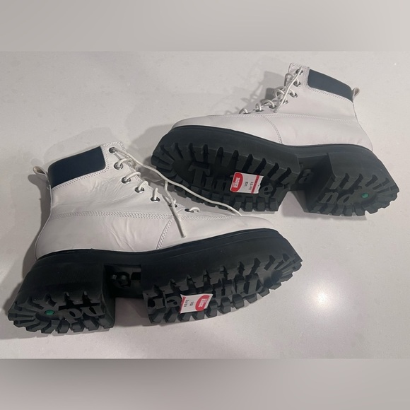 NEW Timberland SKY 6 Inch Lace Up‎ Platform Boots White Nubuck Size 8 Leather - Picture 8 of 10